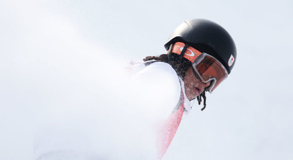 ZHANGJIAKOU, CHINA - FEBRUARY 09: Ayumu Hirano of Team Japan competes during the Men's Snowboard Halfpipe Qualification on Day 5 of the Beijing 2022 Winter Olympic Games at Genting Snow Park on February 09, 2022 in Zhangjiakou, China. (Photo by Patrick Smith/Getty Images)
