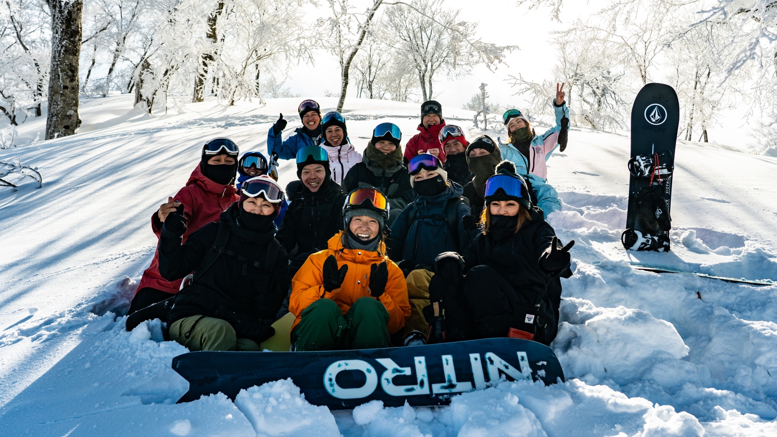 snow haruchan0587 View Photo 河辺 ほのか | 今年の2月長野！笑 スノボーうまそう選手権を開催する俺らです(⌒-⌒; )💦 アホで可愛い🫶🏼🫶🏼 | Instagram
